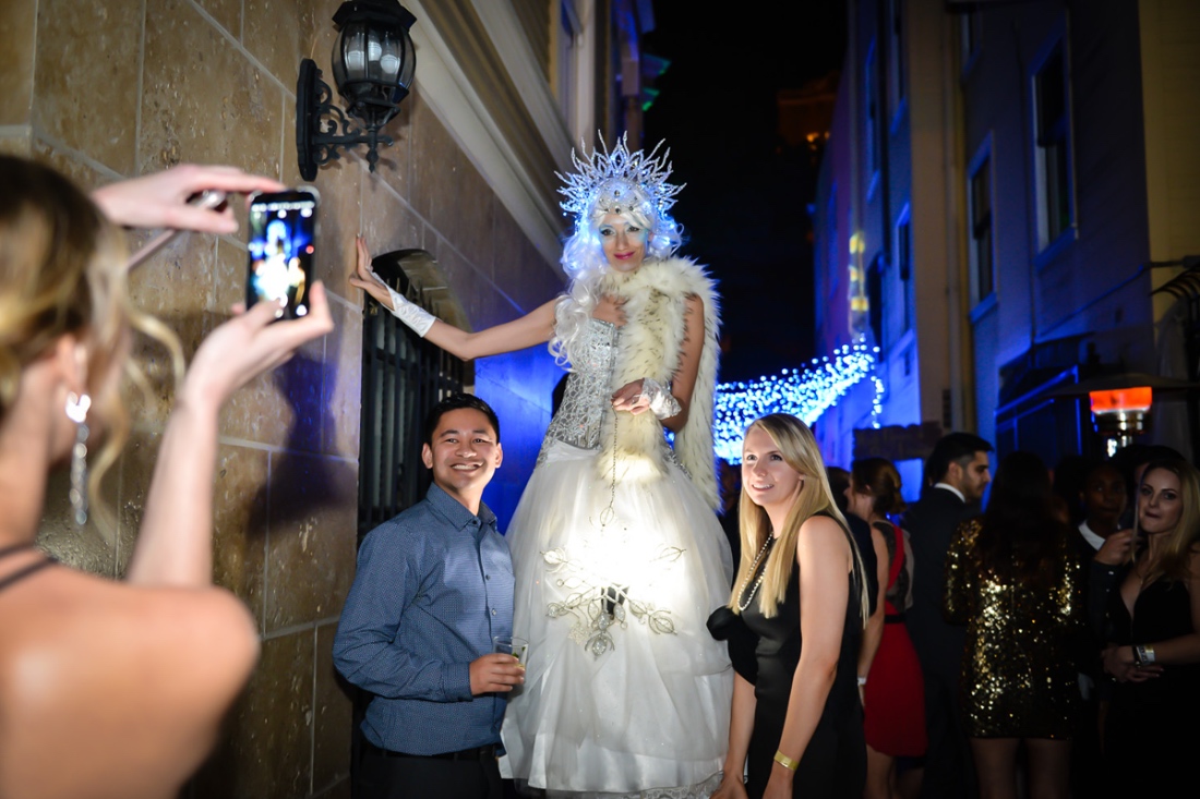 entertainment_section__0004_DSC_1650