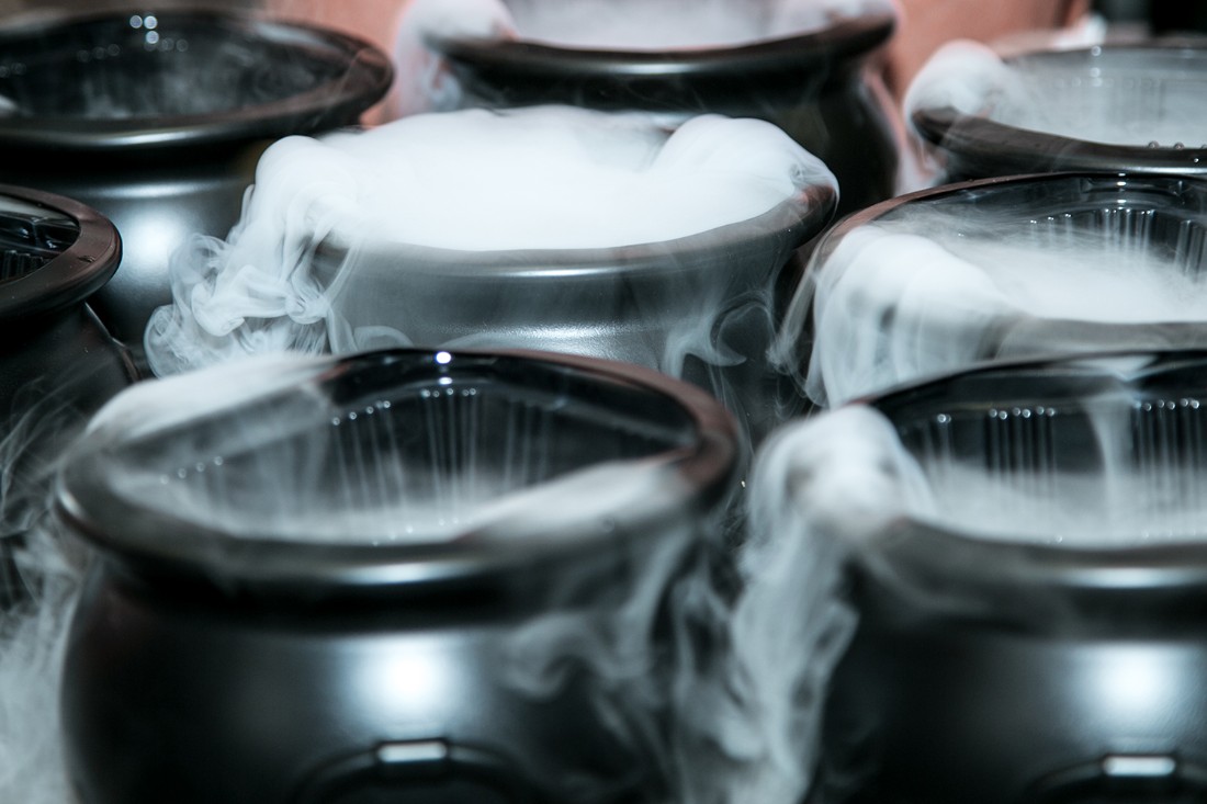 haunted_dinner_0002_Layer 12